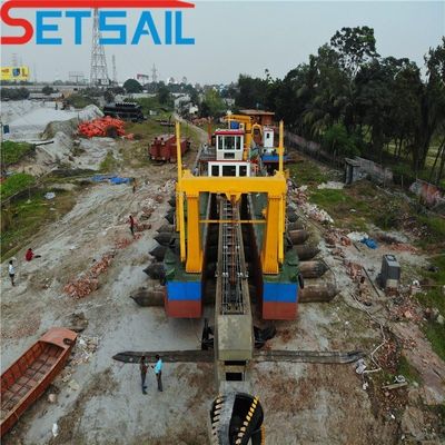 Dredger de arena del río de 8 pulgadas / Dredger de barro / Dredger de arcilla QH-D97 con flujo de agua de 5000m3