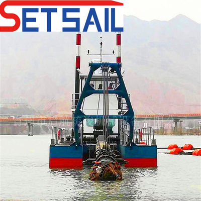 Dredger de aspiración de profundidad de dragado de 16 m Equipado con una potencia de motor auxiliar de 450 W