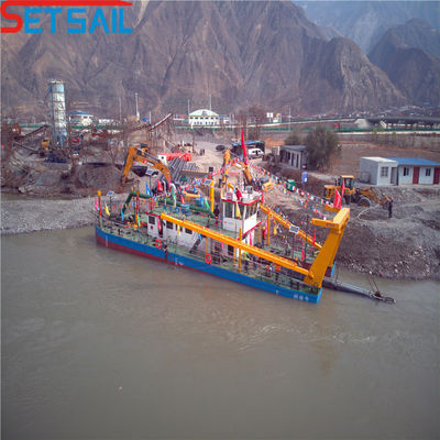 3900cm * 860cm * 200cm Package Cutter Succión de arena Barco de dragado con anclaje