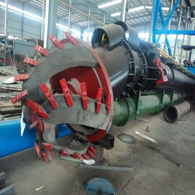 Barco de dragado de arena de succión con bomba submarina