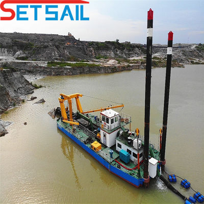 Moneda de los EE.UU. Cortador de motores diesel personalizado Succión Barco de arena de dragado 230t Peso total