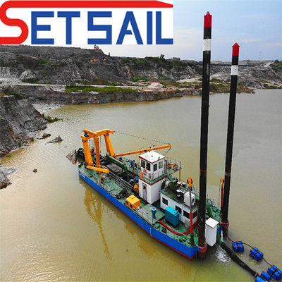 1500m Distancia de descarga 18 pulgadas Cortador excavadora de succión para trabajos de dragado marítimo