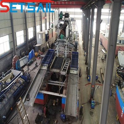 Hull Length 24-50 Meter Bucket Chain River Diamond Dredger con Agitación Gold Chute