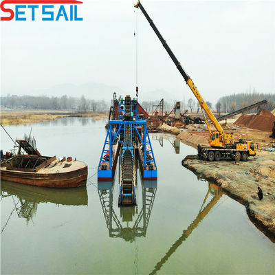 50-300m3 Durable Hull Chain Bucket River Mining Dredger para el lago Gold en múltiples colores