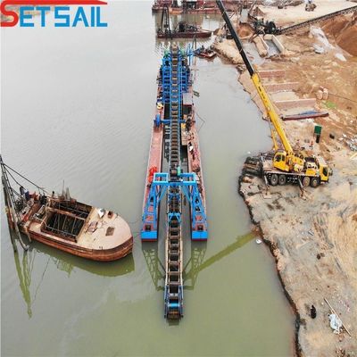 50-300m3 Durable Hull Chain Bucket River Mining Dredger para el lago Gold en múltiples colores